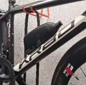 Gourde vélo ergonomique