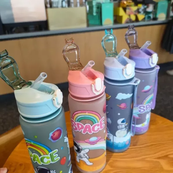Gourde astronaute pour voyager 650 ml – Image 2