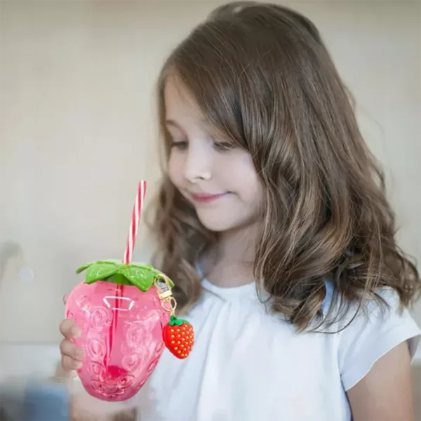 Tasse Fraise Cartoon avec Paille – Image 4